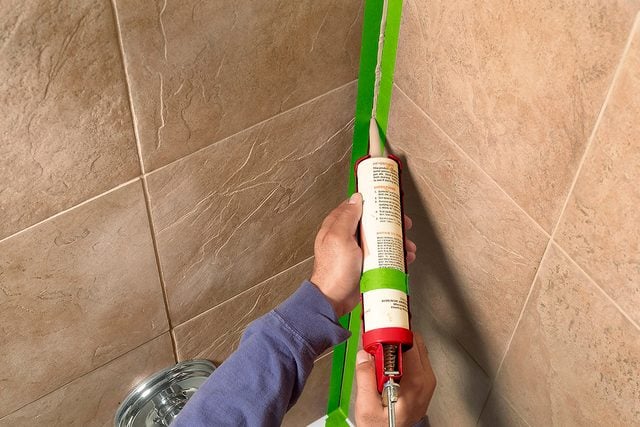 Professional Shower Silicon Caulking Melbourne work